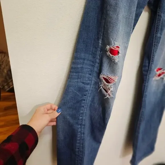 BKE Vintage Derek 32R red patch accents jeans. WellLoved. Grunge. Stylish. Rare